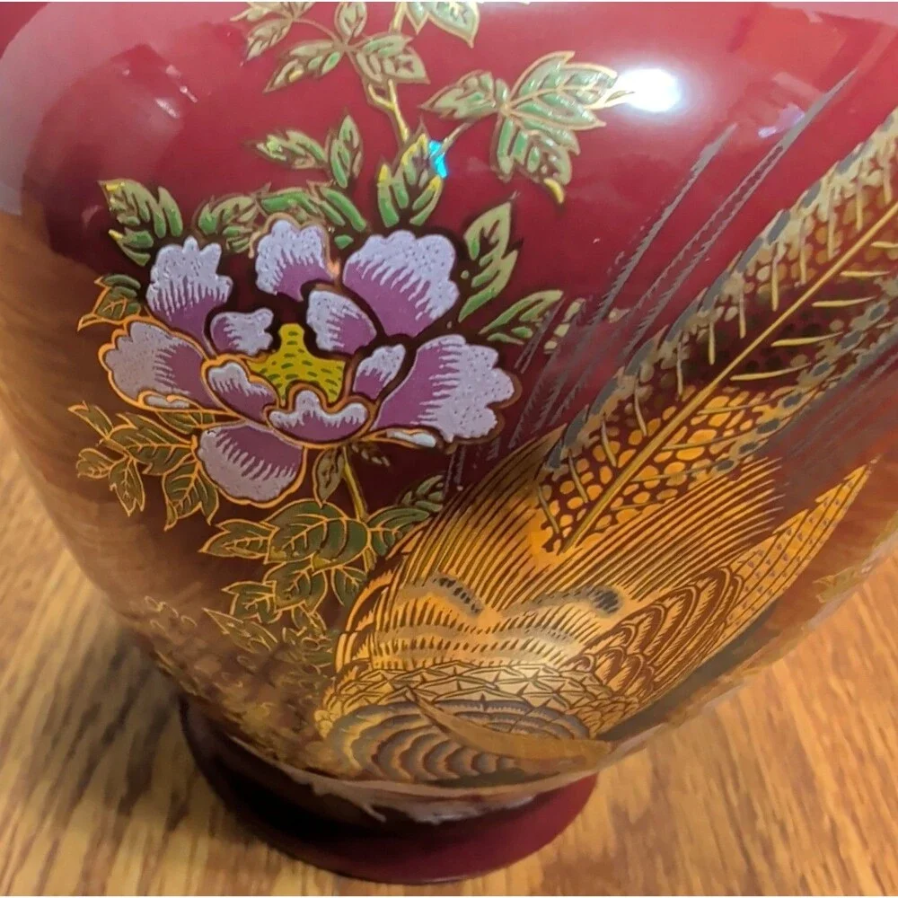 Vintage Japanese Red Porcelain Ginger Jar Golden Pheasant Peony Gold Gilt